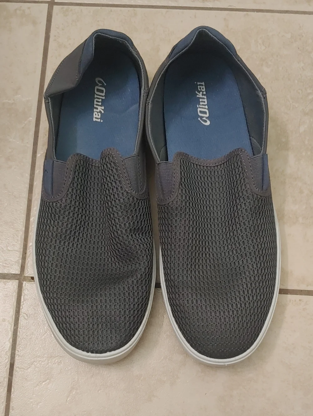 OluKai Lae‘ahi Men's 12 Slip-Ons Grey Mesh Sneakers